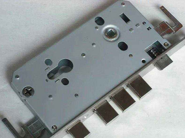 彭州24小时上门开锁公司